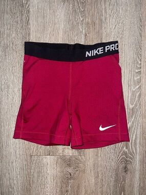 Nike Maroon pink Pro Compression Shorts with Black Waistband small gym
Dance